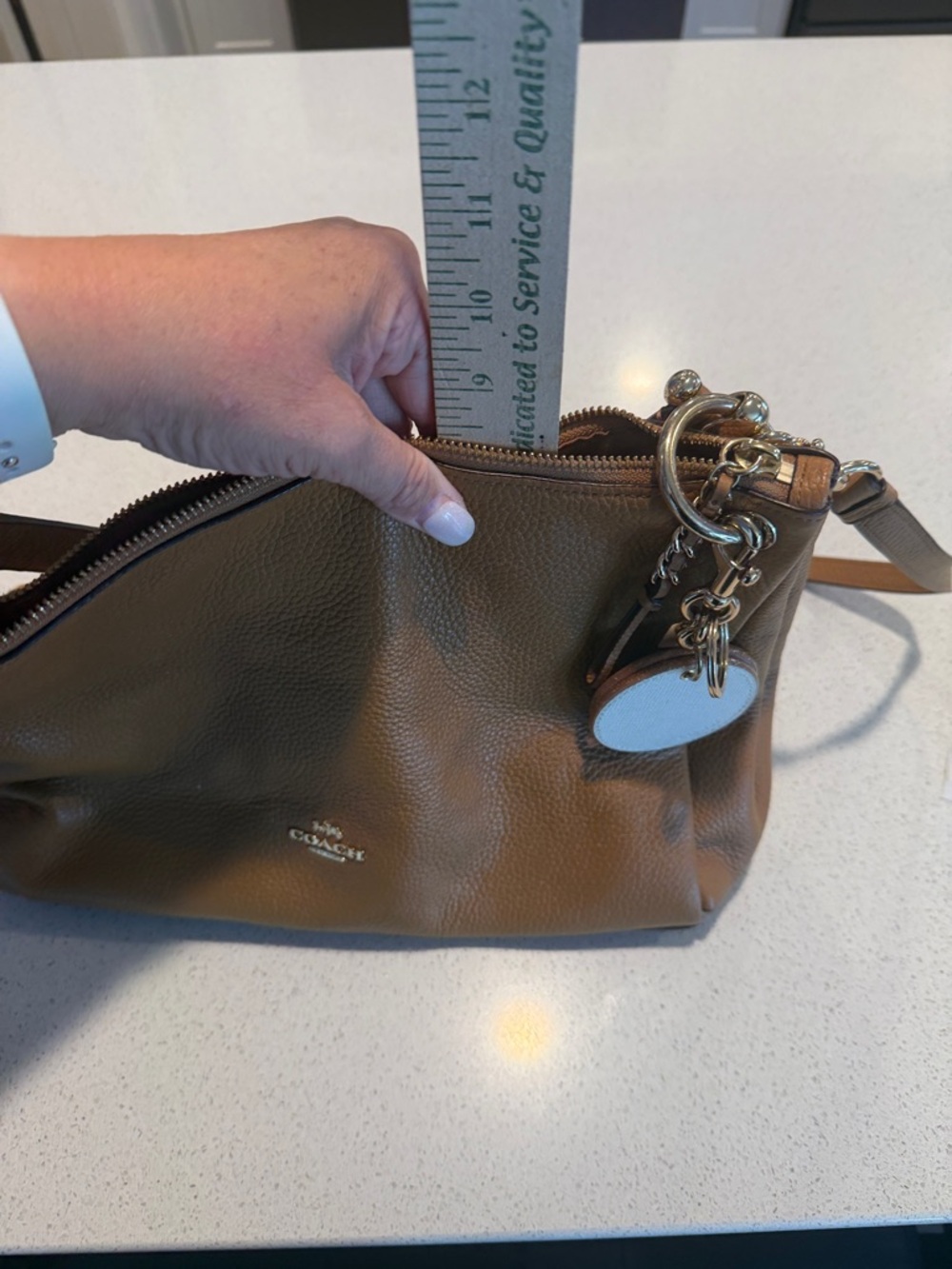 Carmel colored soft leather Coach purse with key chain - Picture 11 of 12